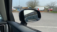 Volvo XC60 2.0 B5P Plus Dark 5dr AWD Geartronic Petrol Estate